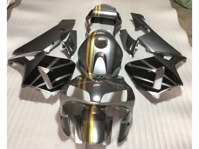 Best 2003-2004 Silver Gold Black Honda CBR600RR Replacement Motorcycle Fairings Best 2003-2004 Silver Gold Black Honda CBR600RR Replacement Motorcycle Fairings