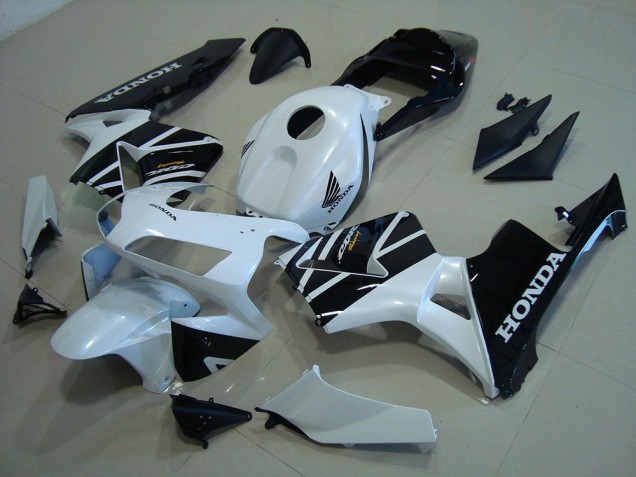 Best 2003-2004 White Black Honda CBR600RR Motorcylce Fairings Best 2003-2004 White Black Honda CBR600RR Motorcylce Fairings