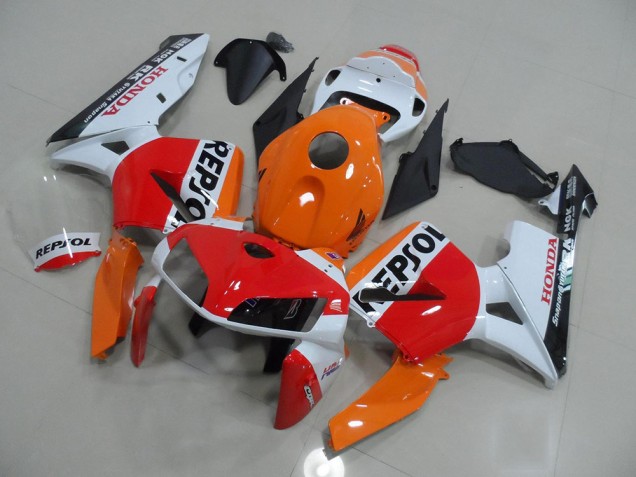 Best 2005-2006 Repsol Honda CBR600RR Motorcycle Bodywork Best 2005-2006 Repsol Honda CBR600RR Motorcycle Bodywork